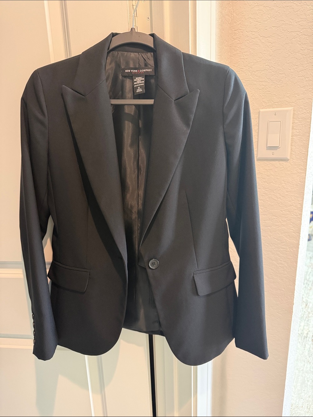New York & Company Black Single-Button Tailored Blazer